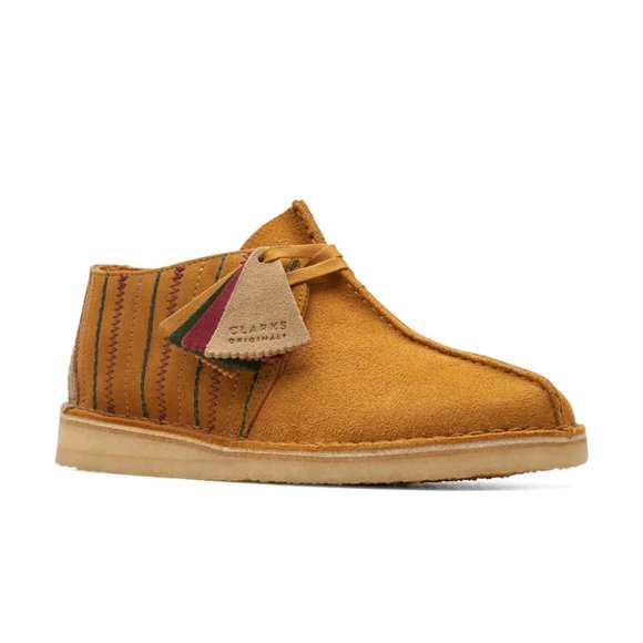 Clarks Desert Trek Dark Ochre Suede - Picture 1 of 7